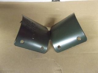 New Grip-Rite Round Wood Post Brackets (2 Boxes Per Lot)