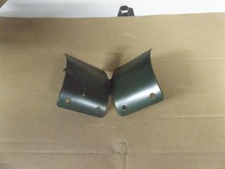 New Grip-Rite Round Wood Post Brackets (2 Boxes Per Lot)