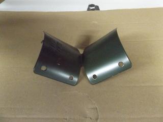 New Grip-Rite Round Wood Post Brackets (2 Boxes Per Lot)