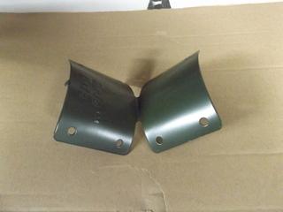 New Grip-Rite Round Wood Post Brackets (2 Boxes Per Lot)