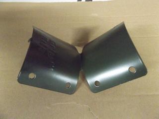 New Grip-Rite Round Wood Post Brackets (2 Boxes Per Lot)
