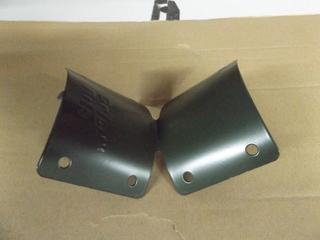 New Grip-Rite Round Wood Post Brackets (2 Boxes Per Lot)