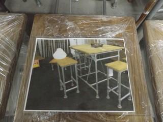 4 Piece Dining Room Set (39 1/2"x 38 1/2")