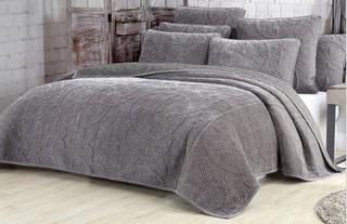 American Home Fashion - Estate Collection - Quilt Set - Joanna 3 PC- Grey King