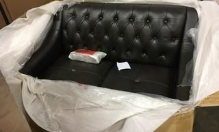 Amax Leather/Kaitlyn VBB Collection/Hydeine- Brown Leather Nailhead Loveseat