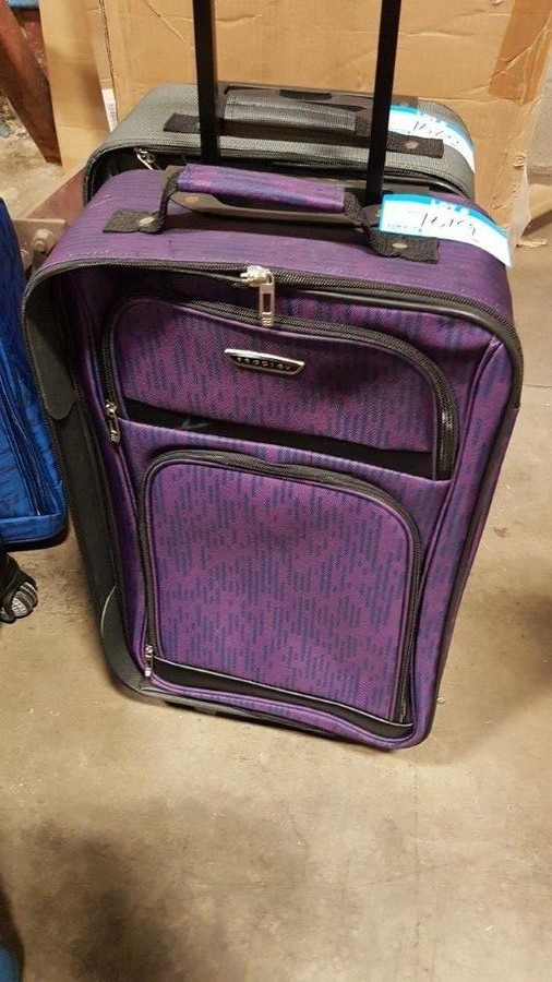 Toronto, ON - Unreserved Timed Online Auction - November 12 - Bidding Starts at $1 - Home, Décor, Electronics, Luggage, Patio, Garden & Yard Clearance