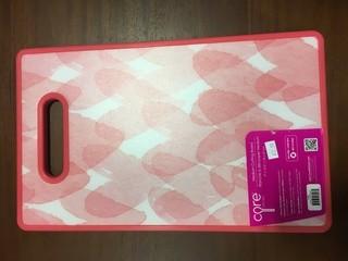 Core Kitchen-Medium Cutting Board (9"x14.5") -Pink Hearts