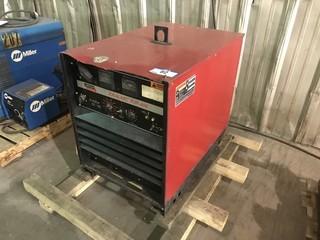 Lincoln Electric Idealarc RVR-400 Welding Power Source **LOCATED IN INNISFAIL**