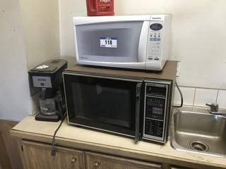 Contents of Lunchroom Including Asst. Bench, Table, Chairs, Microwaves, Kettle, etc. **LOCATED IN INNISFAIL**