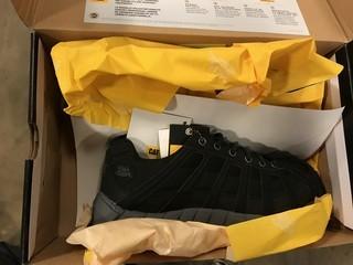 CAT Switch ST Work Boot Women Size: 7 **LOCATED IN EDMONTON** 