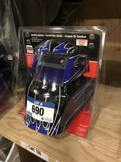 Lincoln Electric Auto Darkening Welding Helmet **LOCATED IN EDMONTON** 