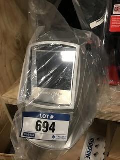 Miller Titanium 1600 Welding Helmet **LOCATED IN EDMONTON** 