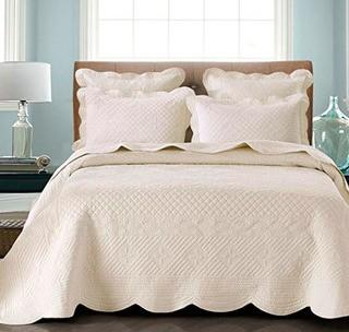 Roy Croft Luxury Lines-Prada Portuguese Matelasse-Bedspread and Sham Sheets-Queen-Ivory