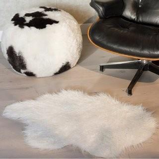 Luxe Rockwall Faux Sheepskin Stone White Area Rug (LUUX1085)