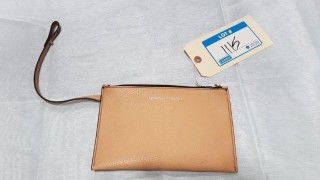 Armani Exchange - Ladies - Salmon color - Clutch 