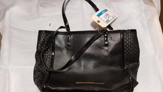Anne Klein - Blk Ladies Purse - (Handle Fraying)
