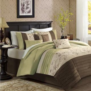 Darby Home Co Brierwood 7 Piece Comforter Set (DRBC5853_19192998_20580515)-California King-Green