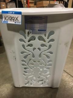 Plastic Laundry Hamper With Lid 24"