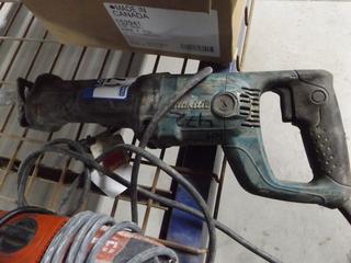 Makita JR 3050T Reciprocating Saw Corded