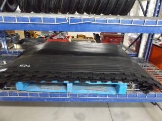 Lot of  (5) New 4'x6' Rubber Anti-Fatigue Mats