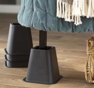 Wayfair Basics 4 Piece Bed Risers Set (WFBS1420_17644942)-Black