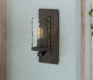 Laurel Foundry Modern Farmhouse Zaria 1-Light Armed Sconce (LRFY5511)