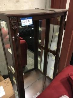 Glass / Cherry Color Wood Curio Cabinet -. Missing Front Glass !!!?