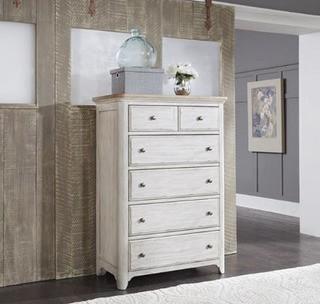 Liberty Furniture 5 Drawer Chest 652-BR31