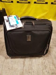 Travelpro - Crew11 - Blk Wheel Tote - 