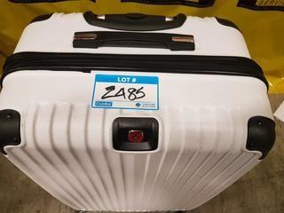 Wenger Swiss - White Hard Sided 26" Spinner Luggage - "As-is" - Sided foot missing