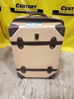 London Fog - Hard Sided - Carry on Lugagge - "As-is" Small crack on top - Handle Broken,Scratched,Used