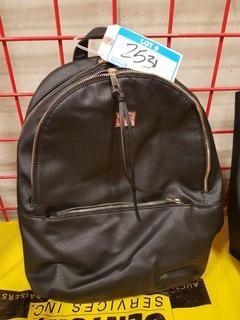 Spring Blk Backpack - "As-is" - Zipper