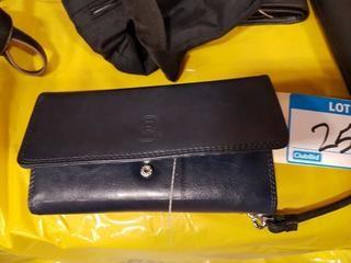 Club Rochelier Ladies Dk. Blue Wallet - "As-is"