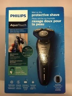 Philips Aqua Touch Wet/Dry Shaver