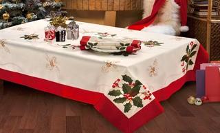Window Elements Holiday Poinsettia Embroidered Tablecloth (WNDW1136_18376595)70x104"