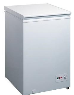 Arctic King 3.5 Cu. Ft. Chest Freezer Black