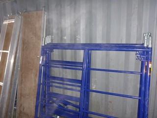 Quantity Of Scaffolding With 3 Deck Sections