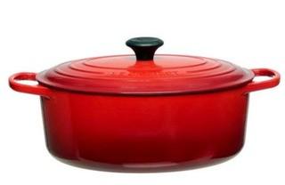 Le Creuset 4.7L Cherry Red Oval French/ Dutch Oven
