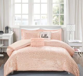 Intelligent Design Zoey Metallic Triangle Print Duvet Cover Set