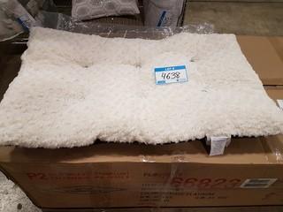 Petmaker Lavish Cushion Furry Dog Pillow (PAWW1017_10158790_10158795)