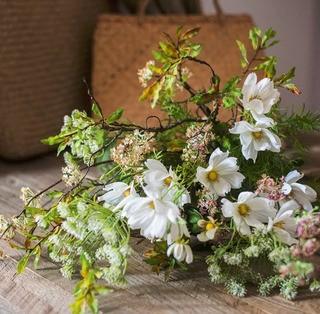 Ophelia & Co. Artificial Bouquet Spring Daisy Floral Arrangement (GTHC2234)