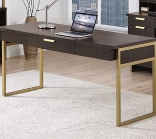 Miracle Writing Desk