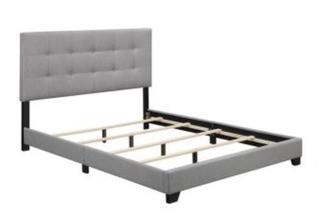 Pulaski Queen Upholstered Bed in Glacier DS-A125-290-113