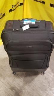 Ricardo Blk Hard & Soft Sided Luggage Spinner 27"