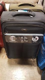 Ricardo Navy Blue Soft Sided Spinner Luggage 25"