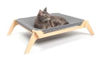 Primetime Petz Spots Crosses Designer Pet Lounge Cot with Reversible Fabric Hammock (PZQ1040)21x21"