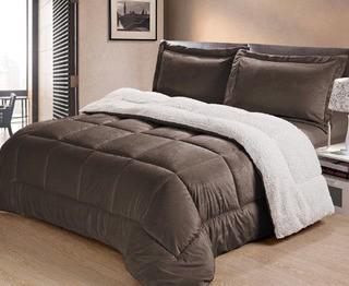 Charlton Home Abbey Box Reversible Comforter Set (CHLH8179_19903105_19903109)King, Chocolate