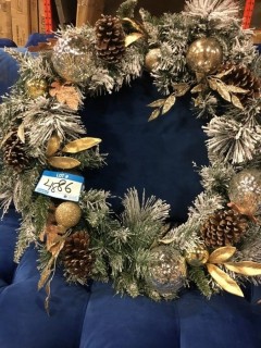 Christmas 23" Wreath 

