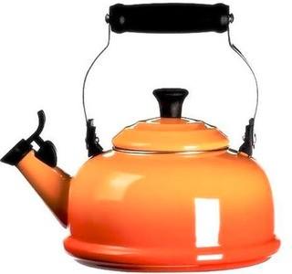 Le Creuset - 1.6 L (1.7 QT) Flame Classic Whistling Kettle -Melted Whistle Cover 