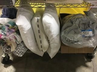 Lot Assorted Bedding 